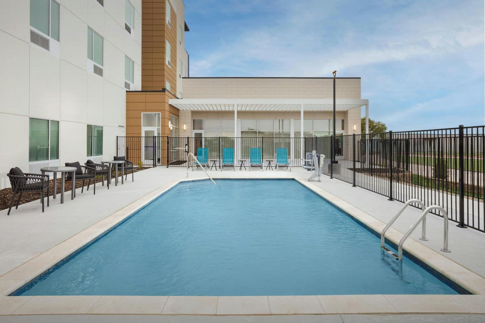 Towneplace Suites By Marriott Forney Esterno foto